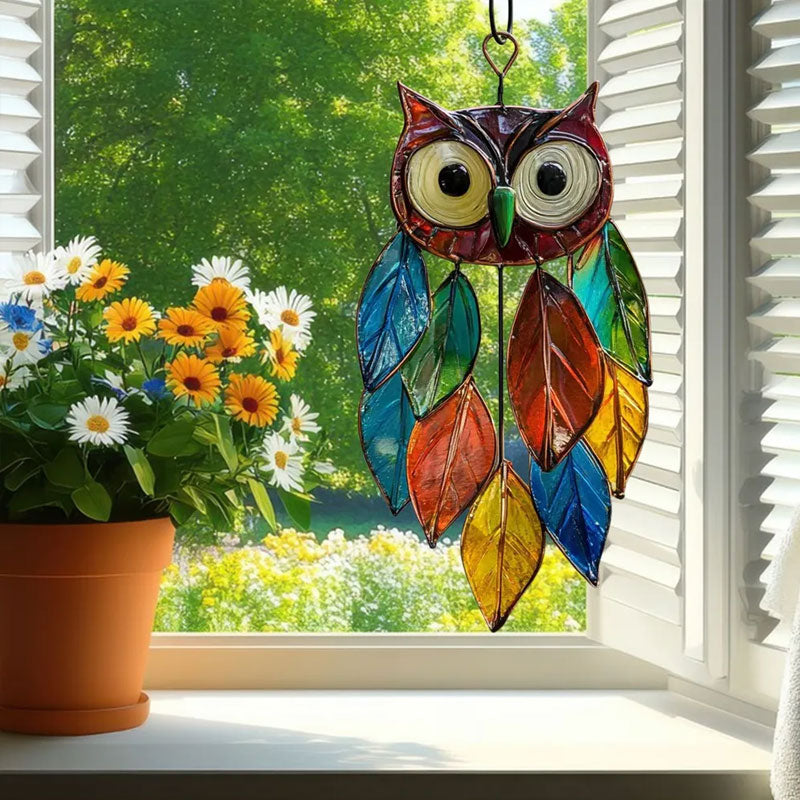 Colored owl pendants