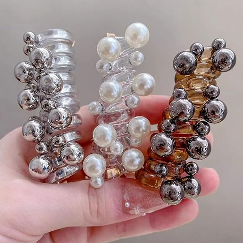 Beaded hair elastic in spiral shape