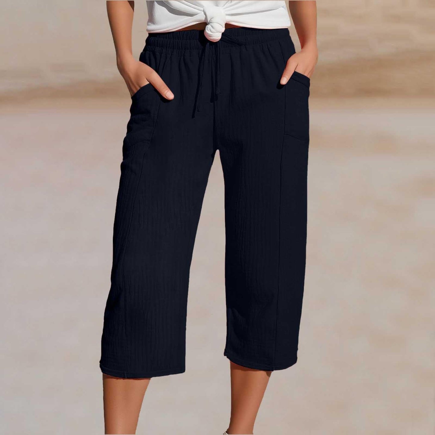 Women's plain-coloured pleated cotton and linen short