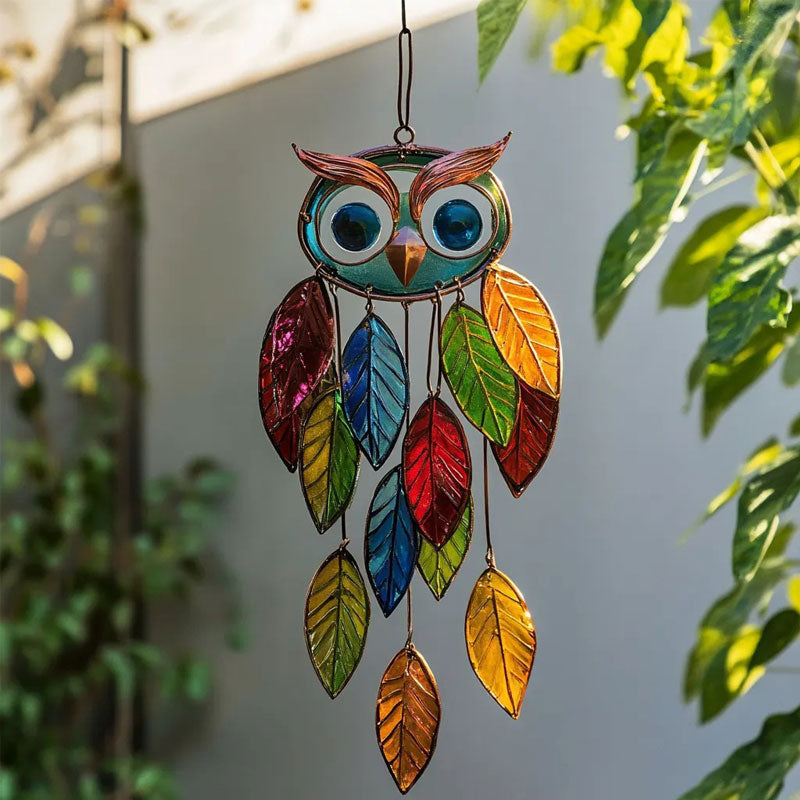 Colored owl pendants