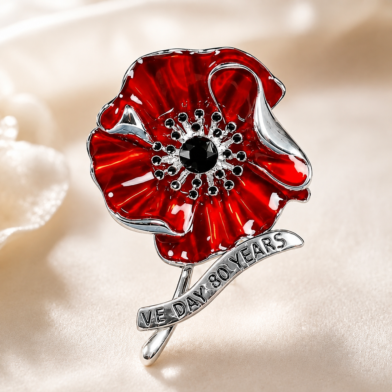 ποΈπΊ 80 Years of Freedom β VE Day Anniversary Poppy Brooch