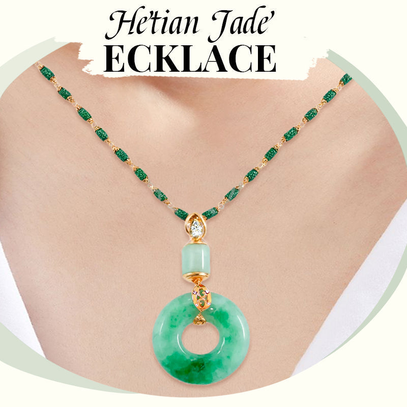 Round pendant with jade look – timeless symbol of harmony and balance 💚🌿
