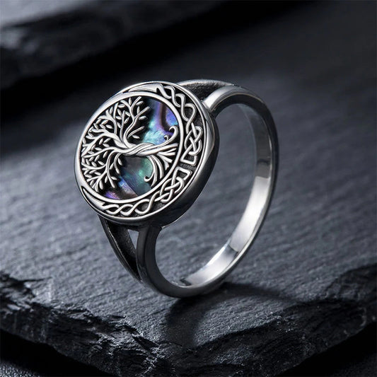 Tree of Life Ring – Minimalist design with natural charm 🌿💍