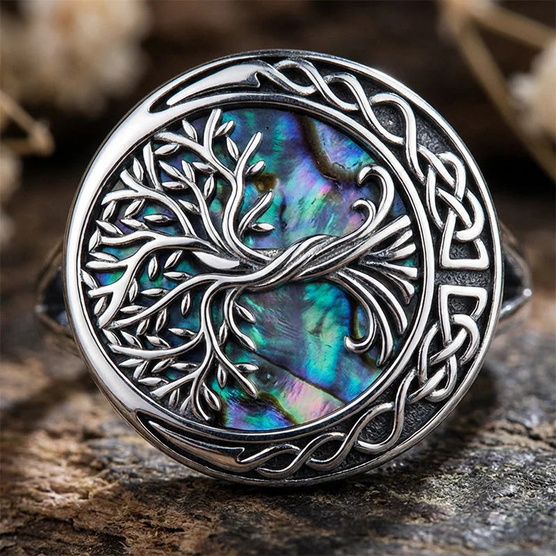 Tree of Life Ring – Minimalist design with natural charm 🌿💍