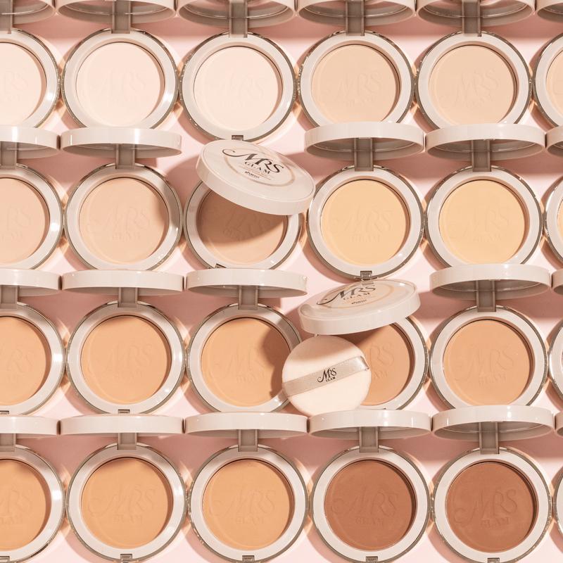 💜LAST DAY -BUY 1 GET 1 FREE💜⚡50K+ SOLD!✨Glorious Skin Powder Foundation