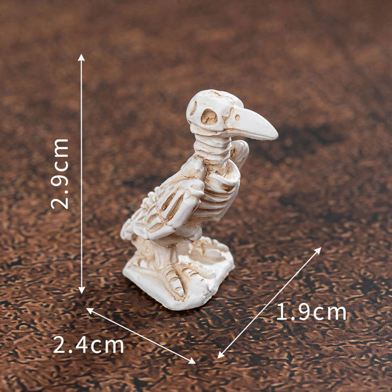 Haunting Halloween Raven & Skeleton Crow Decor - Resin Ornaments