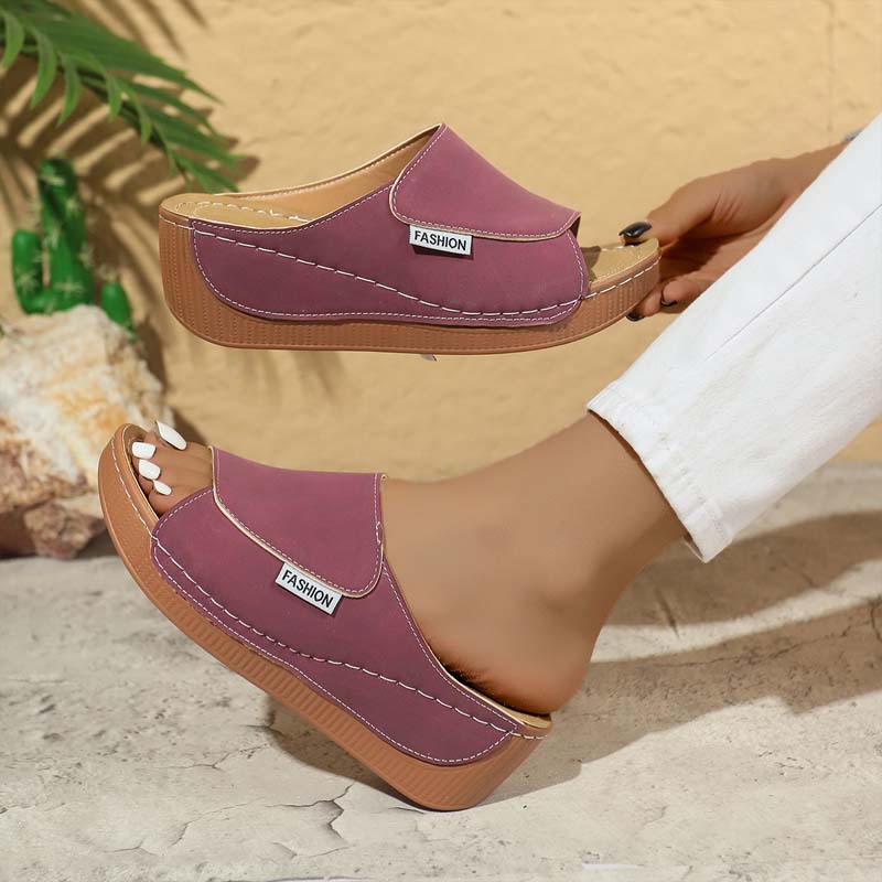 Thick-soled fishing boots