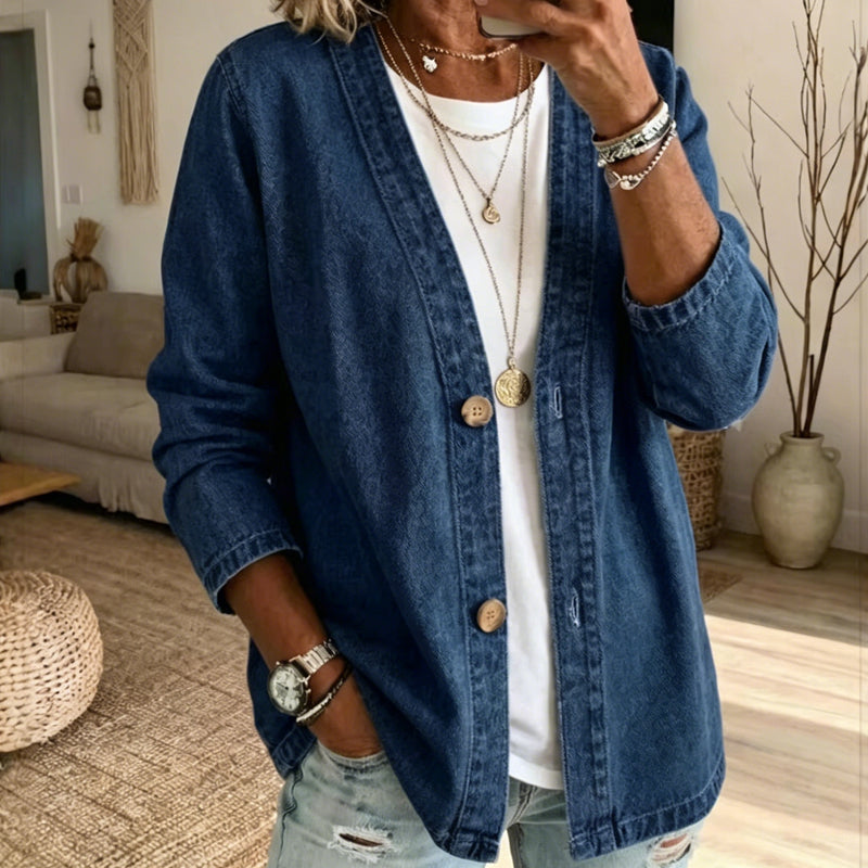⏳ Classic Women's Button-Front Denim Jacket