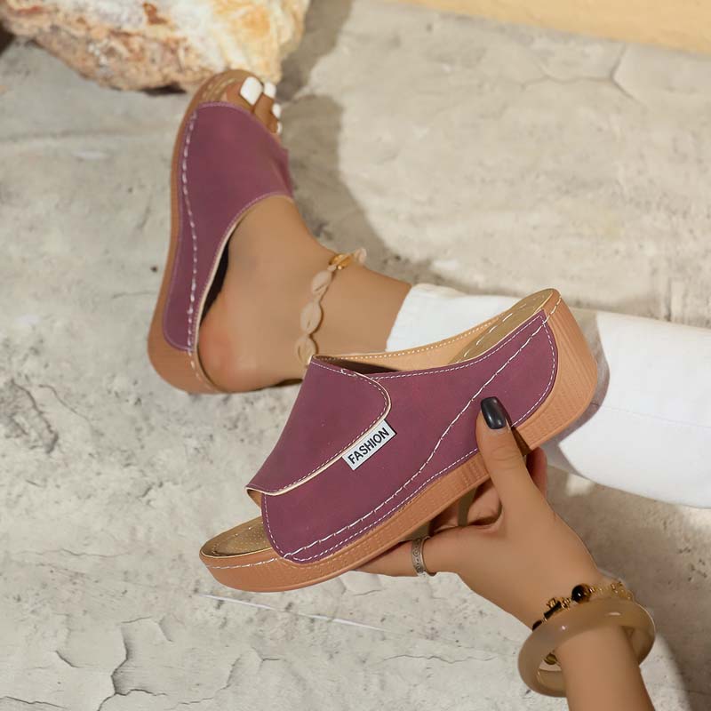 Thick-soled fishing boots