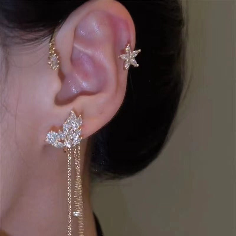 ✨🦋 Zirconia earrings with butterfly clas
