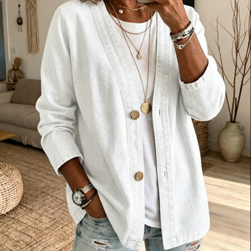 ⏳ Classic Women's Button-Front Denim Jacket