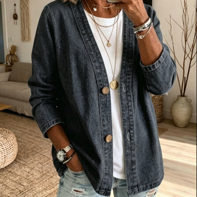 ⏳ Classic Women's Button-Front Denim Jacket