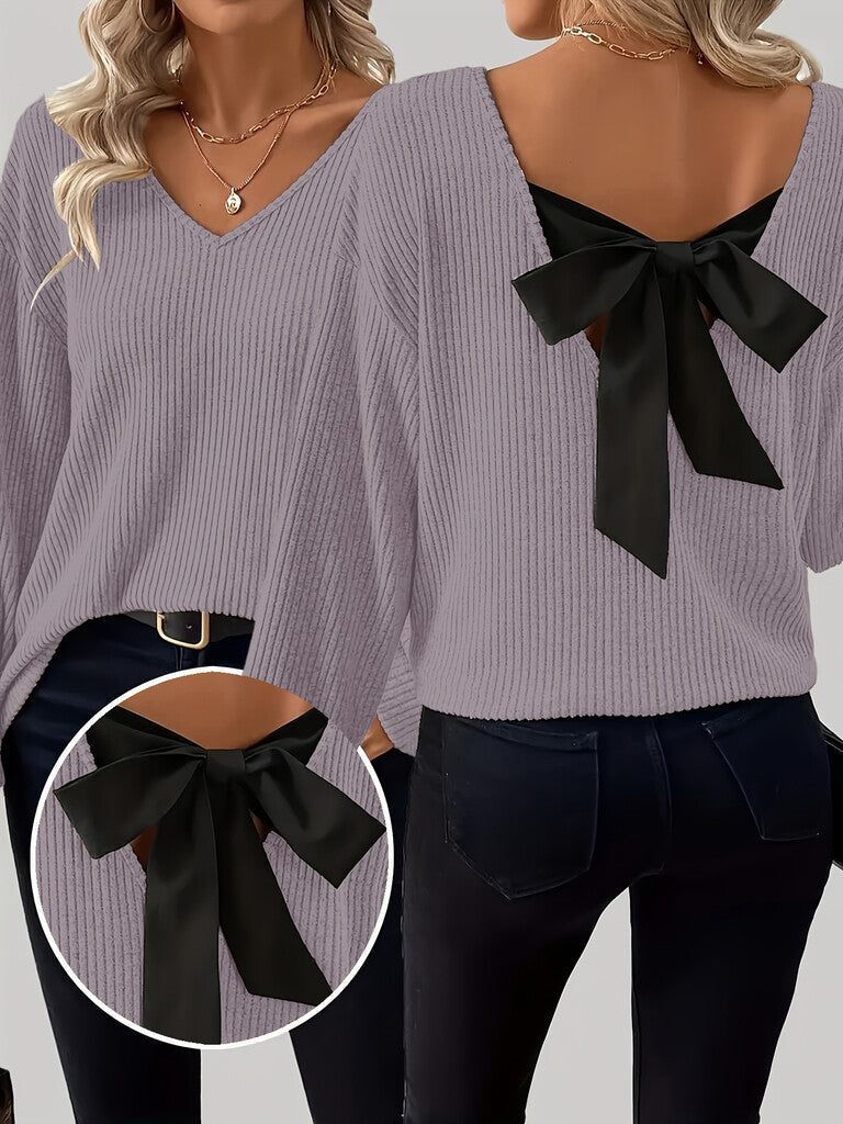 Women's V-neck sweater with elegant back bow
