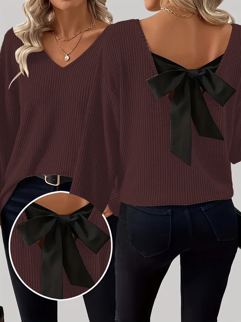 Women's V-neck sweater with elegant back bow