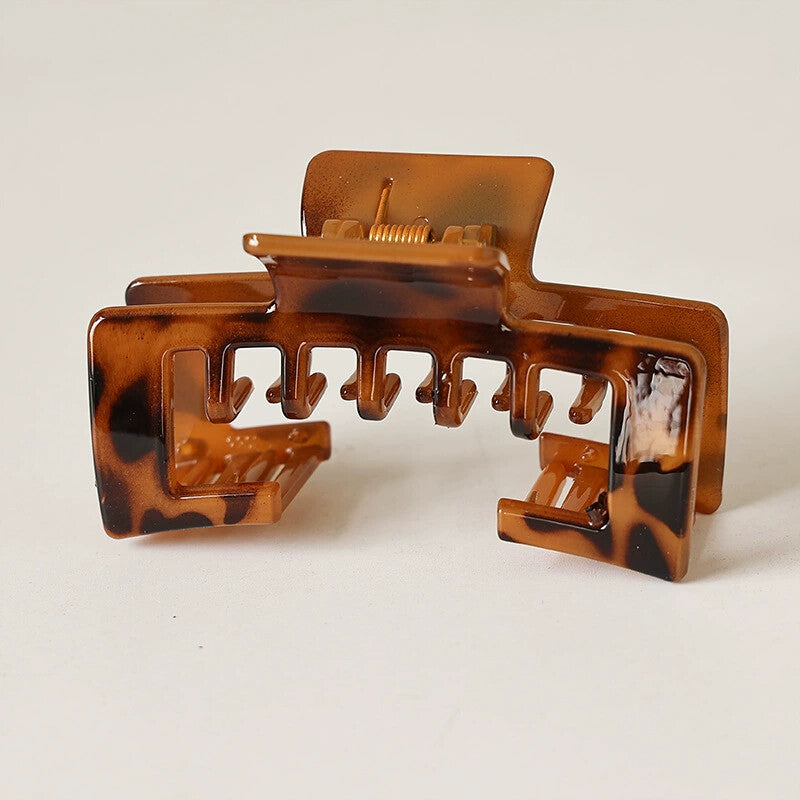 🧢 Oversized Hat-Friendly Hair Claw Clip 🧢