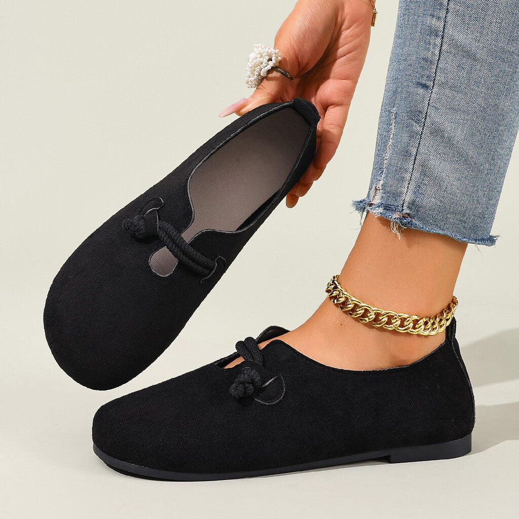 🔥 Slip-On Faux Suede Flats for Women – Timeless Rope Knot Design in Black & Beige 🍂