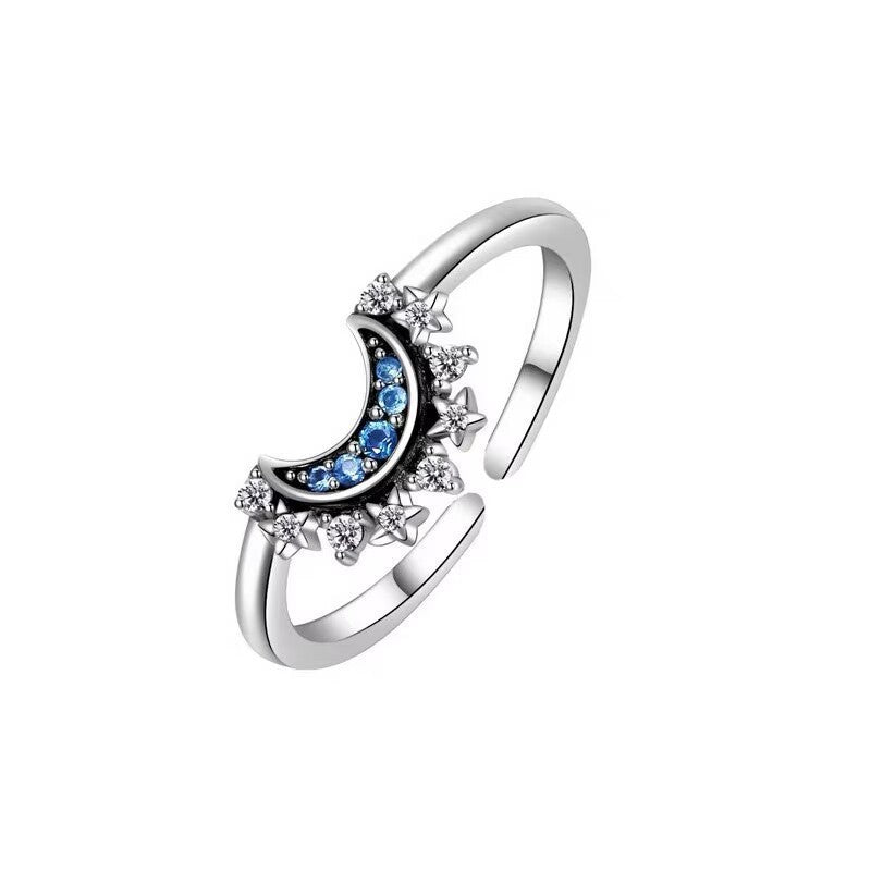 "Sun and Moon Shining Together" — New Stackable Open-Band Rings: A Unique, Diamond-Embellished Ring Set
