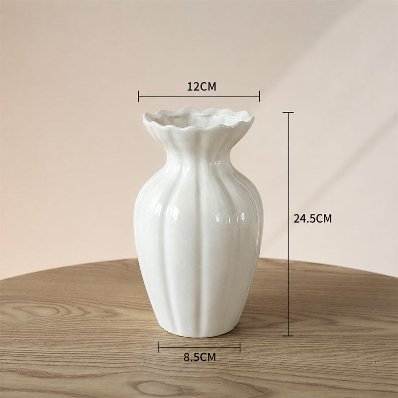 🤍 Luxury Cream-Style Ceramic Vase