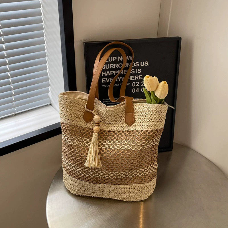 👜🏖️ Women's Straw Woven Shoulder Bag – Spacious, Lightweight & Breezy Style 🌴