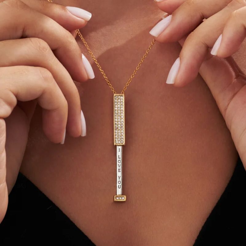 ✨🎅 Christmas offers – For a limited time only! ⏰ A beautiful gift! "I love you" necklace