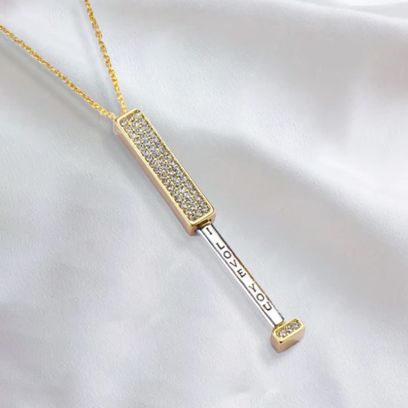 ✨🎅 Christmas offers – For a limited time only! ⏰ A beautiful gift! "I love you" necklace