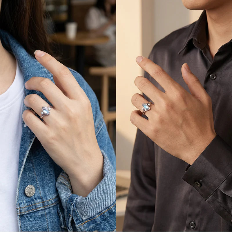 💍Geometric Oval Moonstone Ring with Zirconia Accents – Mystical, Sparkling & Timelessly Elegant!