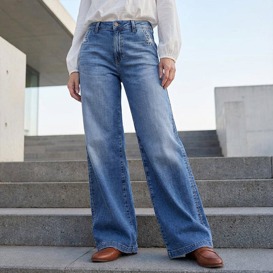 Women's vintage high-waisted wide-leg jeans
