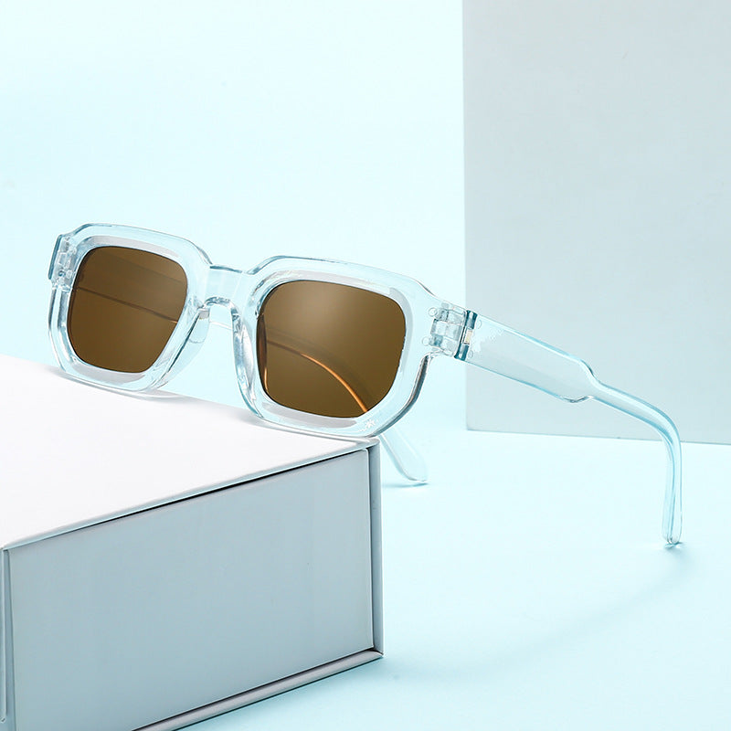 Unisex sunglasses with thick, square frames