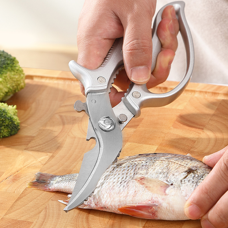 Heavy-Duty Multifunction Kitchen Shears – 4-in-1 Tool with Fish Scaler, Bottle Opener & Safety Lock 🔪