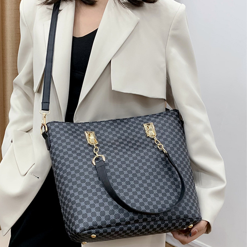 👜 Stylish 6-in-1 Mom-and-Baby Bag Set – Printed, versatile shoulder bag, crossbody bag, and handbag for everyday use 🌿