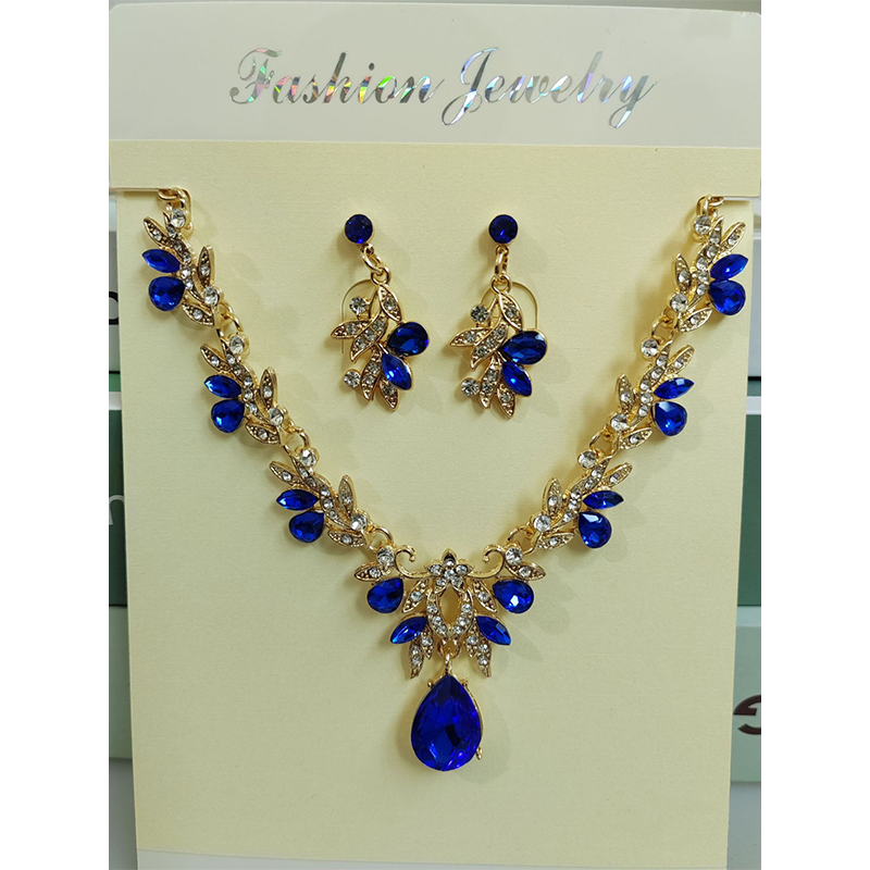 🎉 2026 Sale — Over 37,400 Sold!✨ Sparkling Teardrop Pendant Necklace and Earrings Set – Glamorous 💍