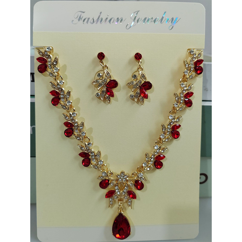 🎉 2026 Sale — Over 37,400 Sold!✨ Sparkling Teardrop Pendant Necklace and Earrings Set – Glamorous 💍